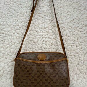 Gucci Small Crossbody Bag 007-113-0095